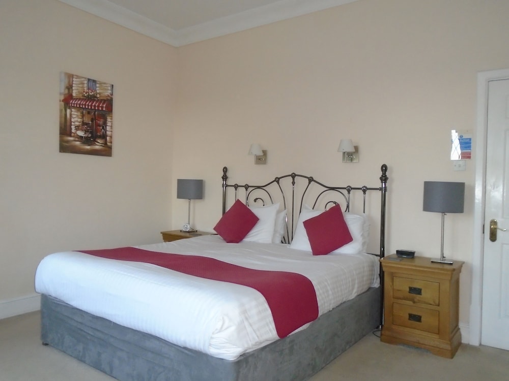 Deluxe Double Room (Room 1)