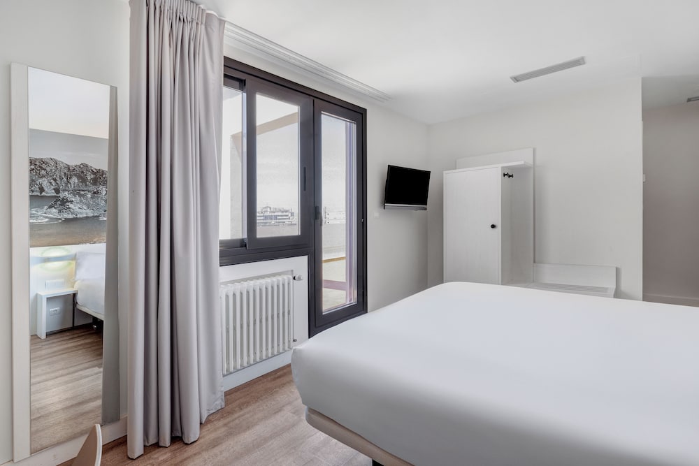 Premium Double Room photo 2