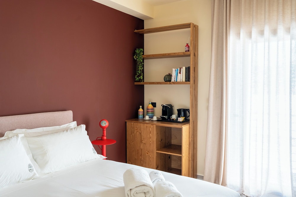 Basic Double Room photo 2
