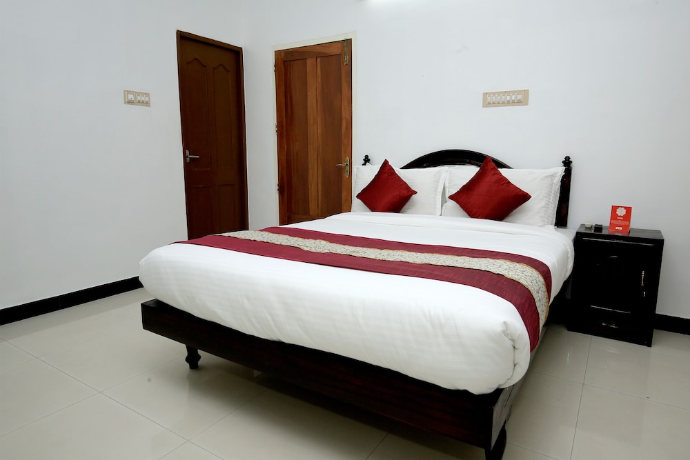 Double Or Twin Room photo 3
