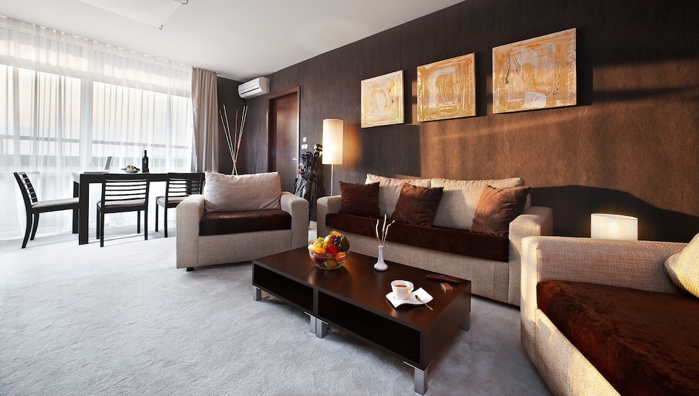 Executive Apartment - Photo 6