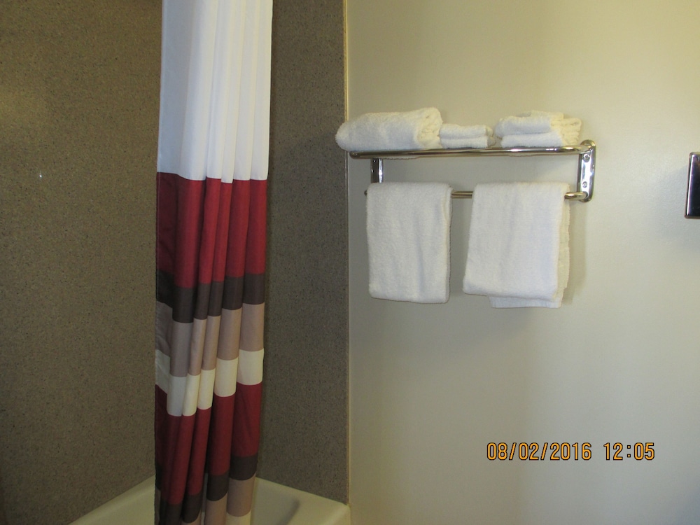Deluxe Room, 1 King Bed - Photo 12