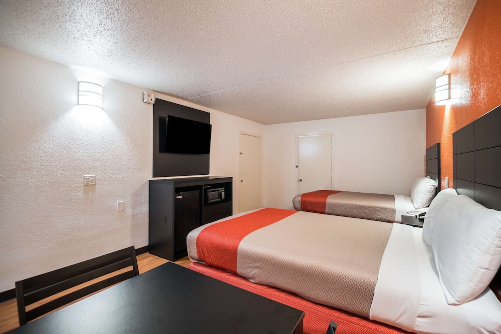 Deluxe Room, 2 Double Beds, Non Smoking