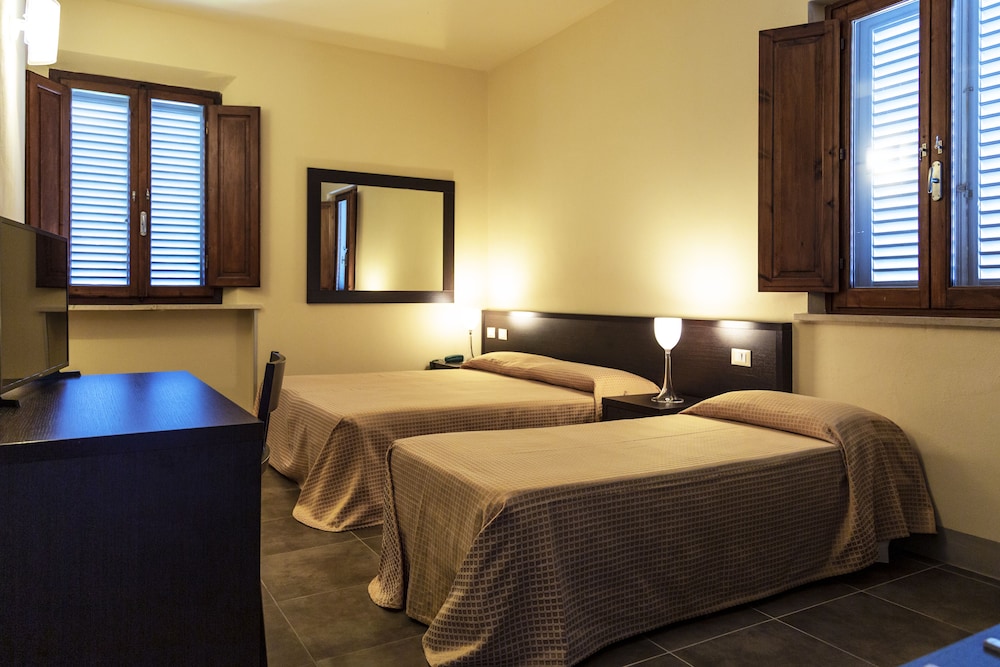 Family Room, Private Bathroom, Garden View