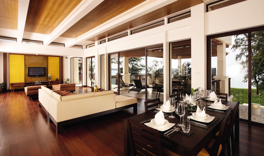 Royal Penthouse, 3 Bedrooms, Jetted Tub, Sea View - Photo 5