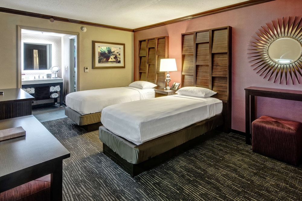 Family Room, Multiple Beds, Non Smoking