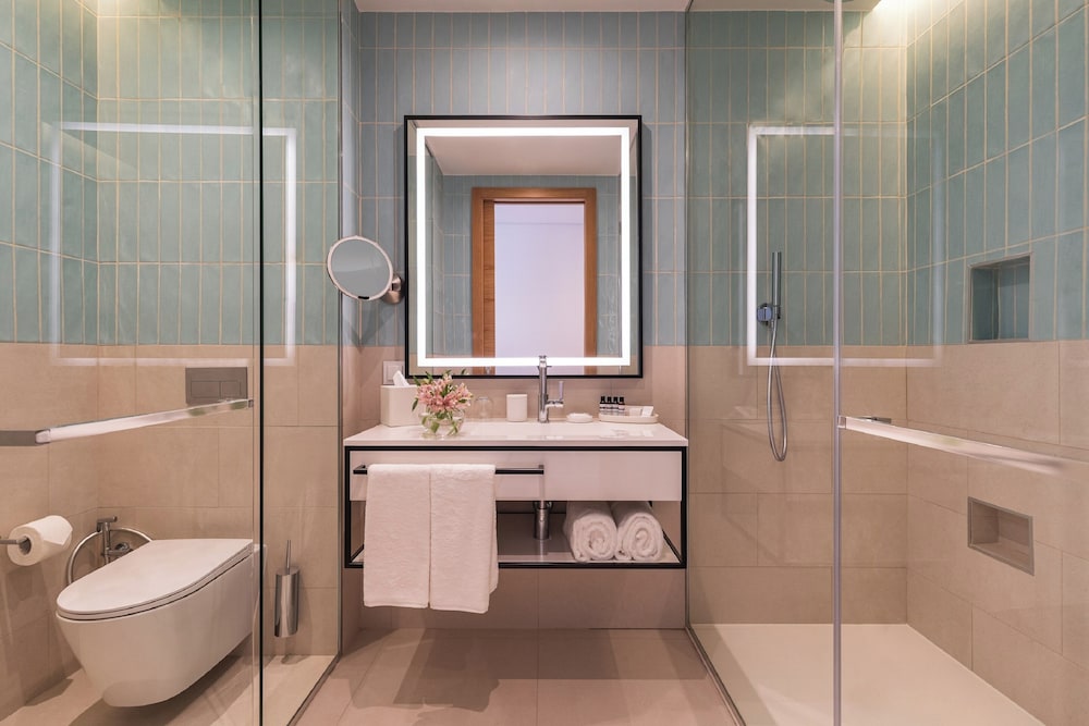 Regency Two Bedroom Suite (Non Smoking)