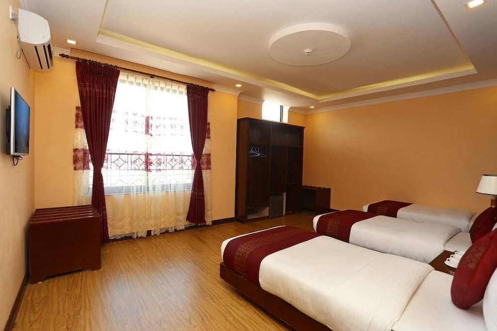 Deluxe Triple Room