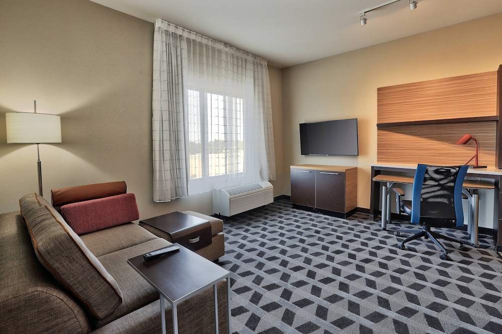 Suite, 1 Bedroom - Photo 5