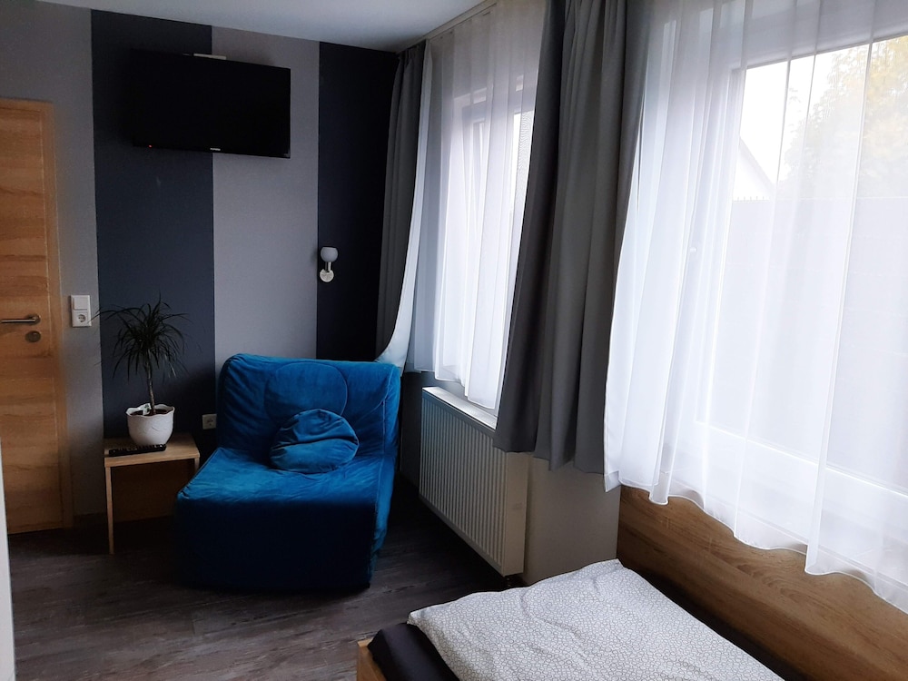 Single Room photo 1