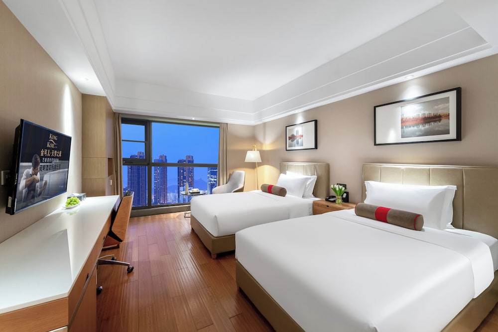Superior Twin Room, City View
