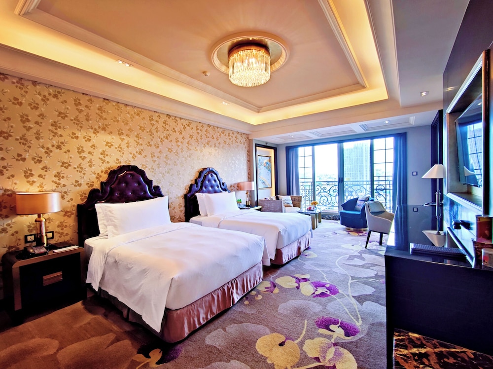 Deluxe Room City View, 2 Twin Beds photo 1