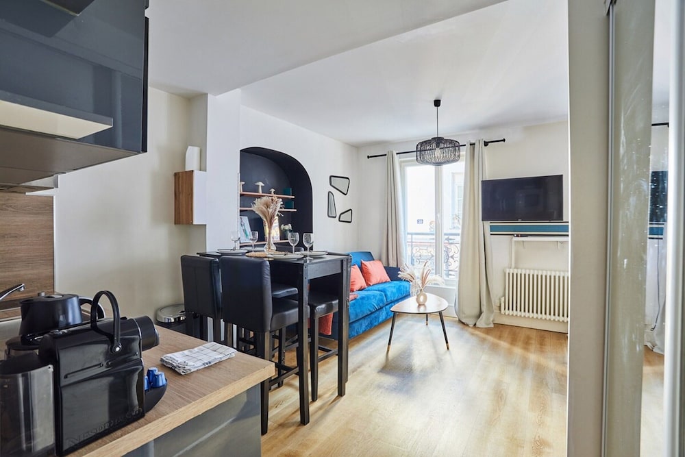 Apartment photo 3