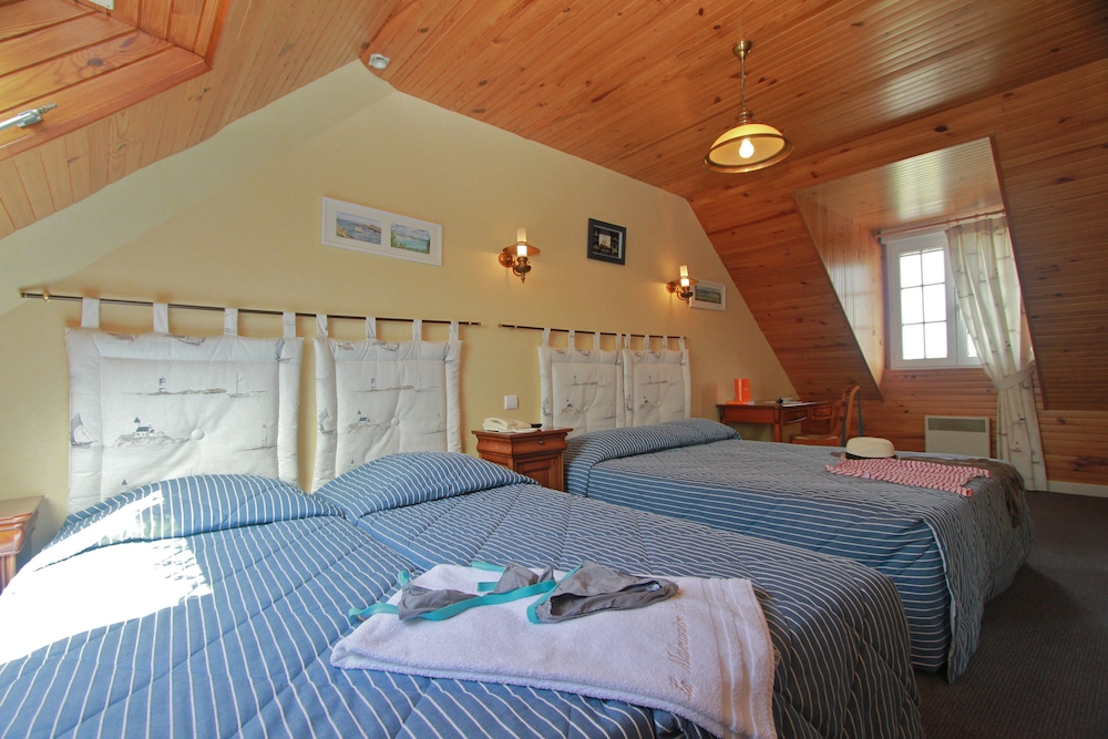 Quadruple Room - Photo 2