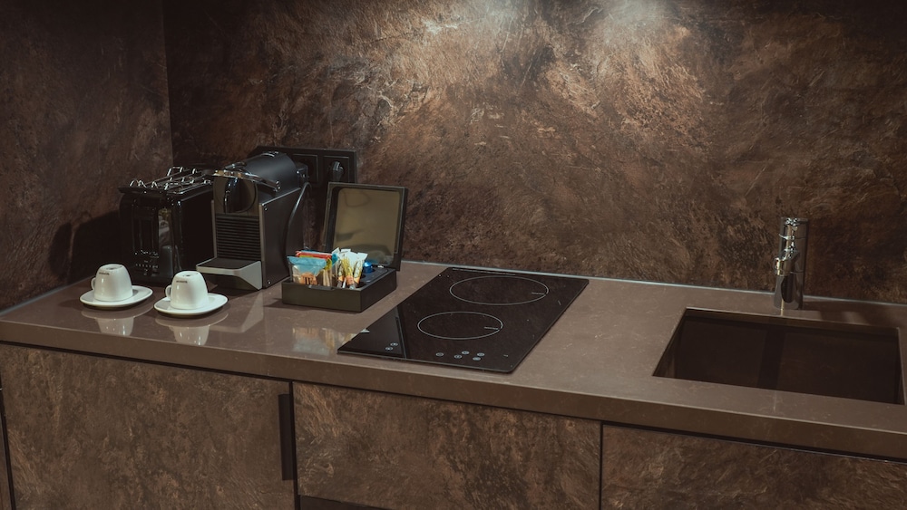 Luxury Suite