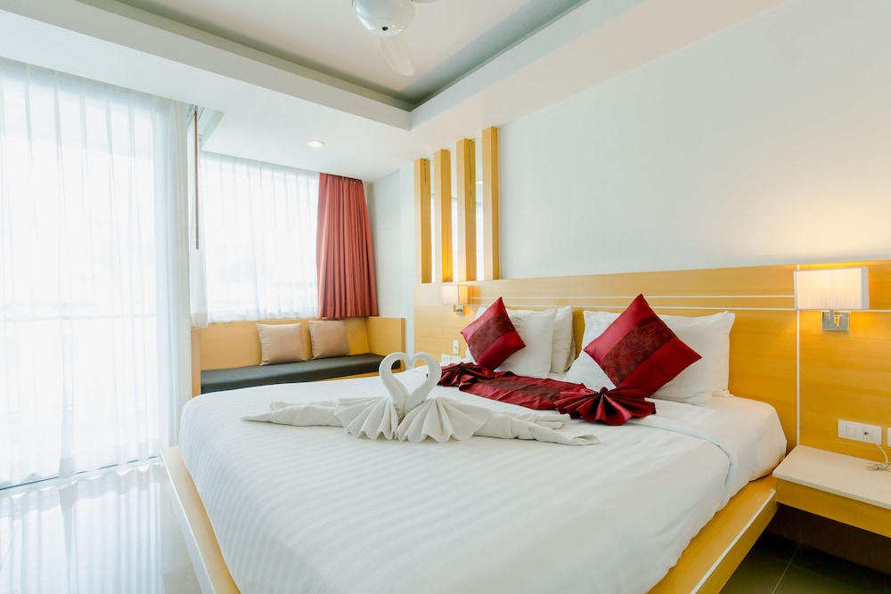 Classic Room, 1 Double or 2 Twin Beds - Photo 4