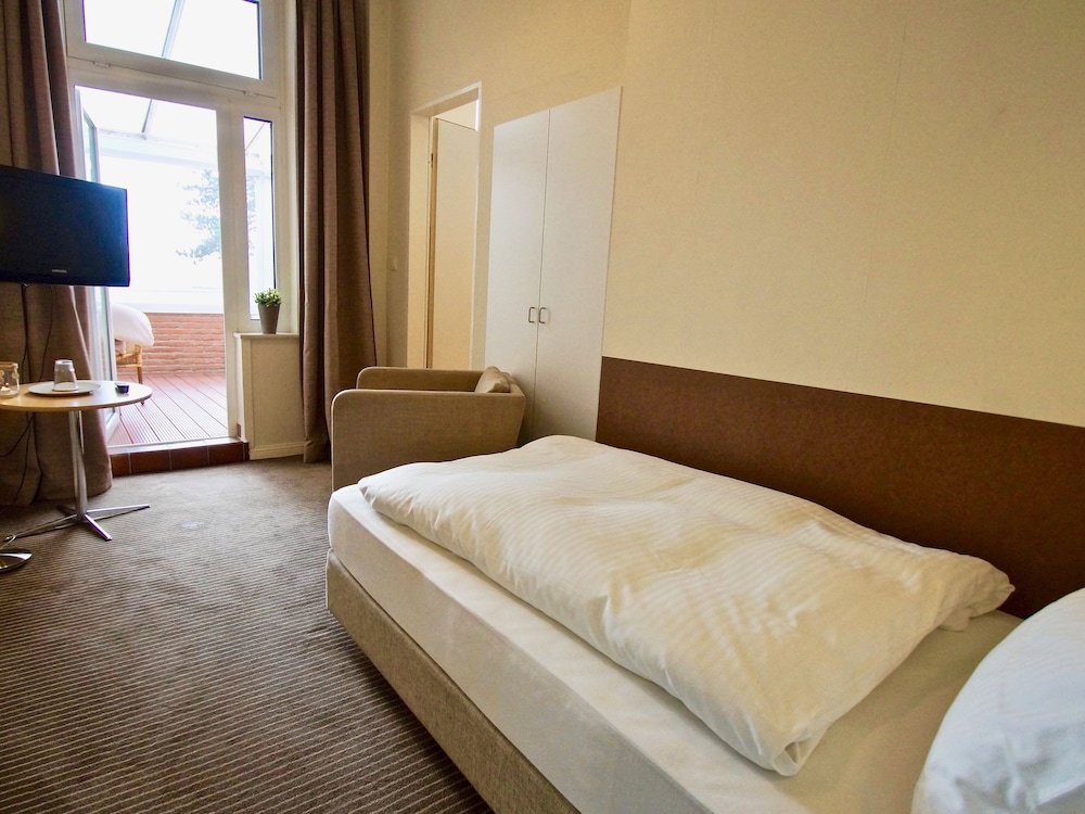 Standard Single Room, Private Bathroom photo 1