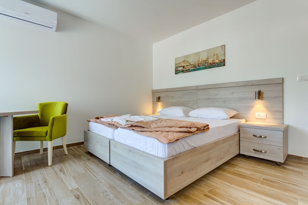 Apartment, City View