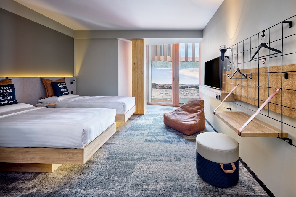 Standard Room, 2 Twin Beds - Photo 1