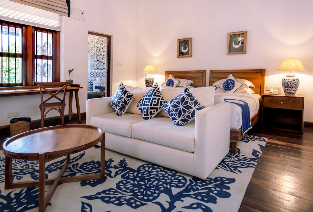 Superior Twin Room, 2 Twin Beds, Non Smoking, Courtyard View