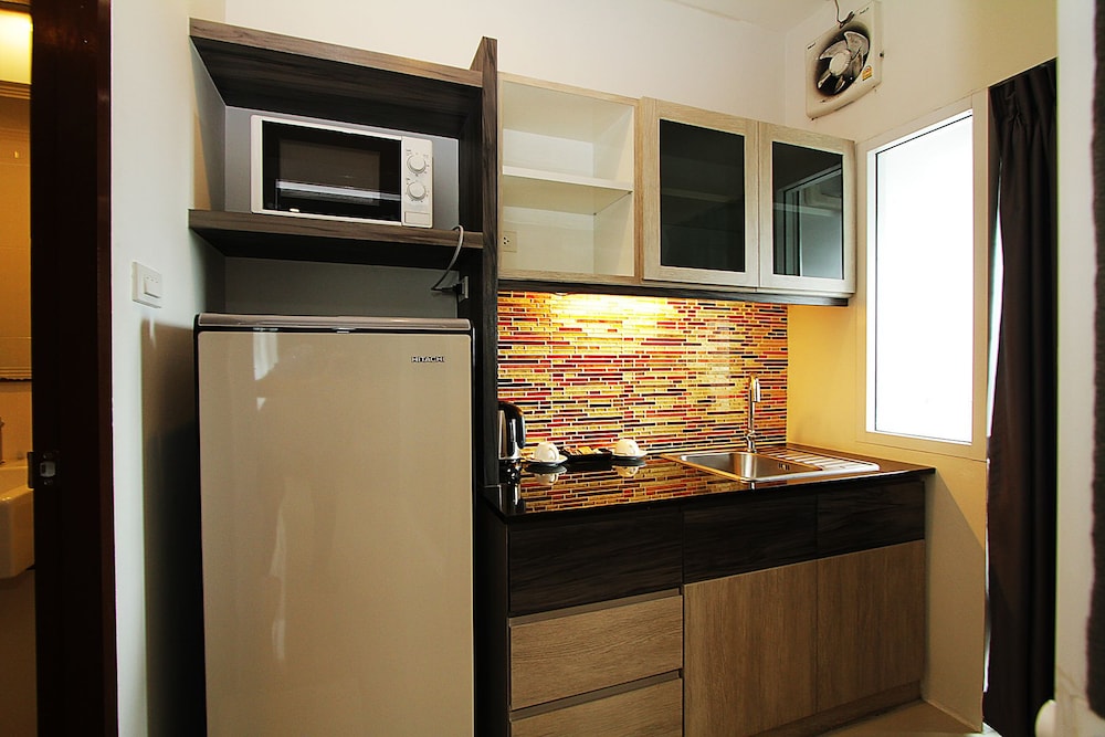Superior King Room (A-Building) photo 2