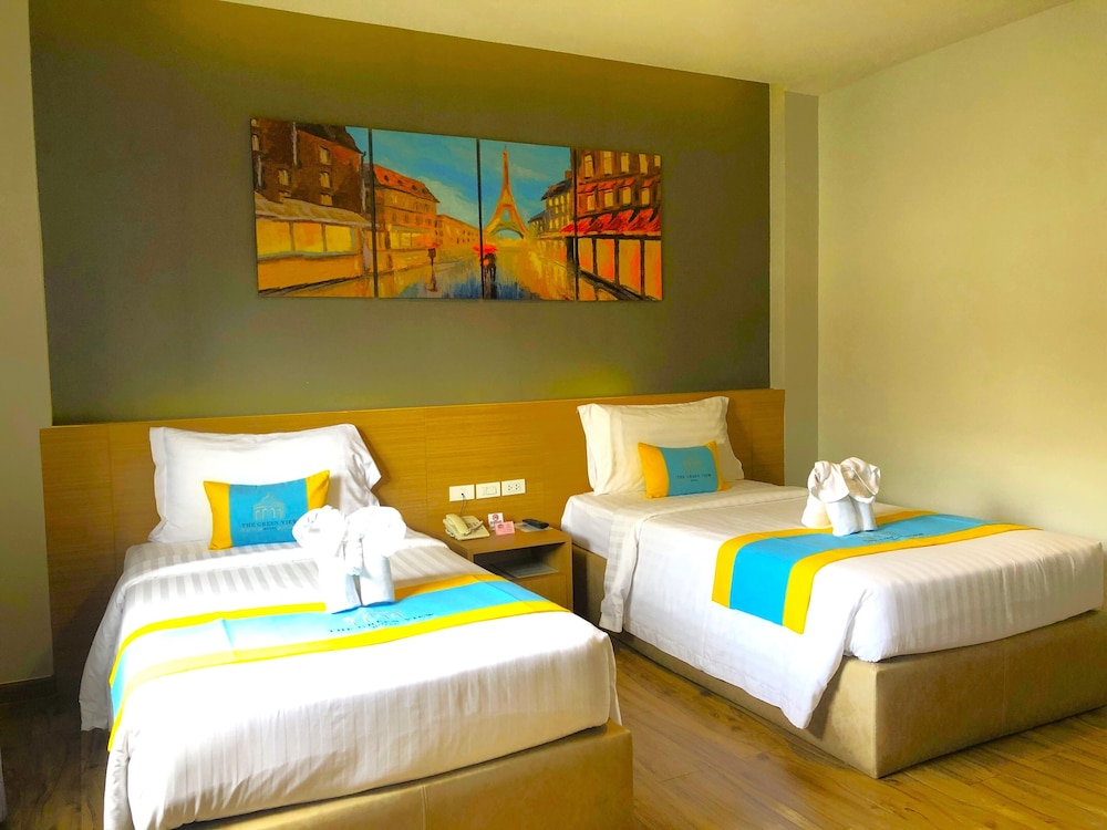 Deluxe Twin Room photo 3