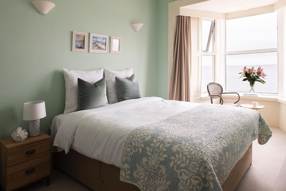 Superior Double or Twin Room, Sea View, Sea Facing photo 1