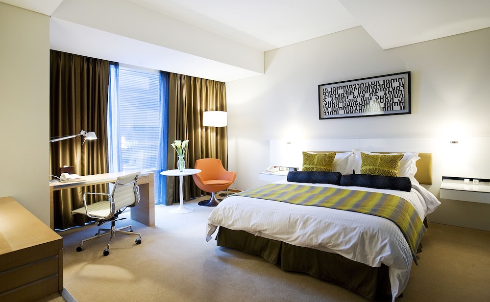 Superior Room, 1 King Bed, Non Smoking - Photo 5