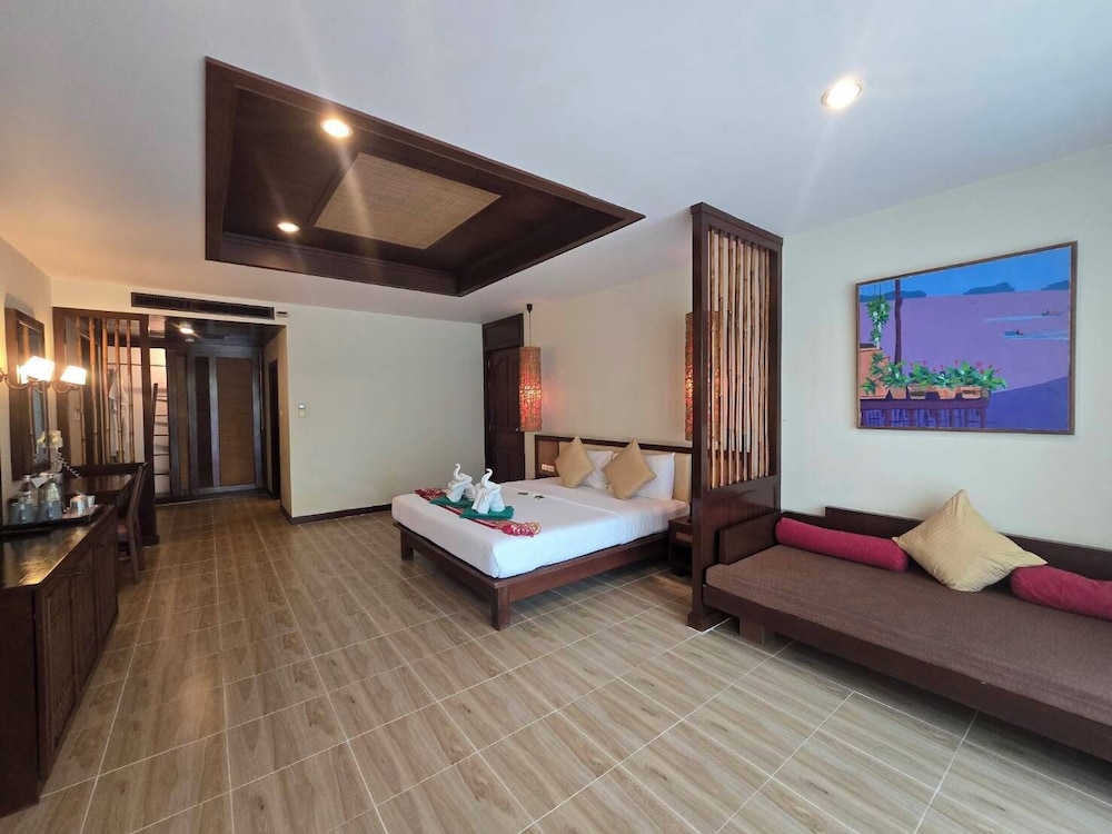 Deluxe Pool Access Double Room photo 1