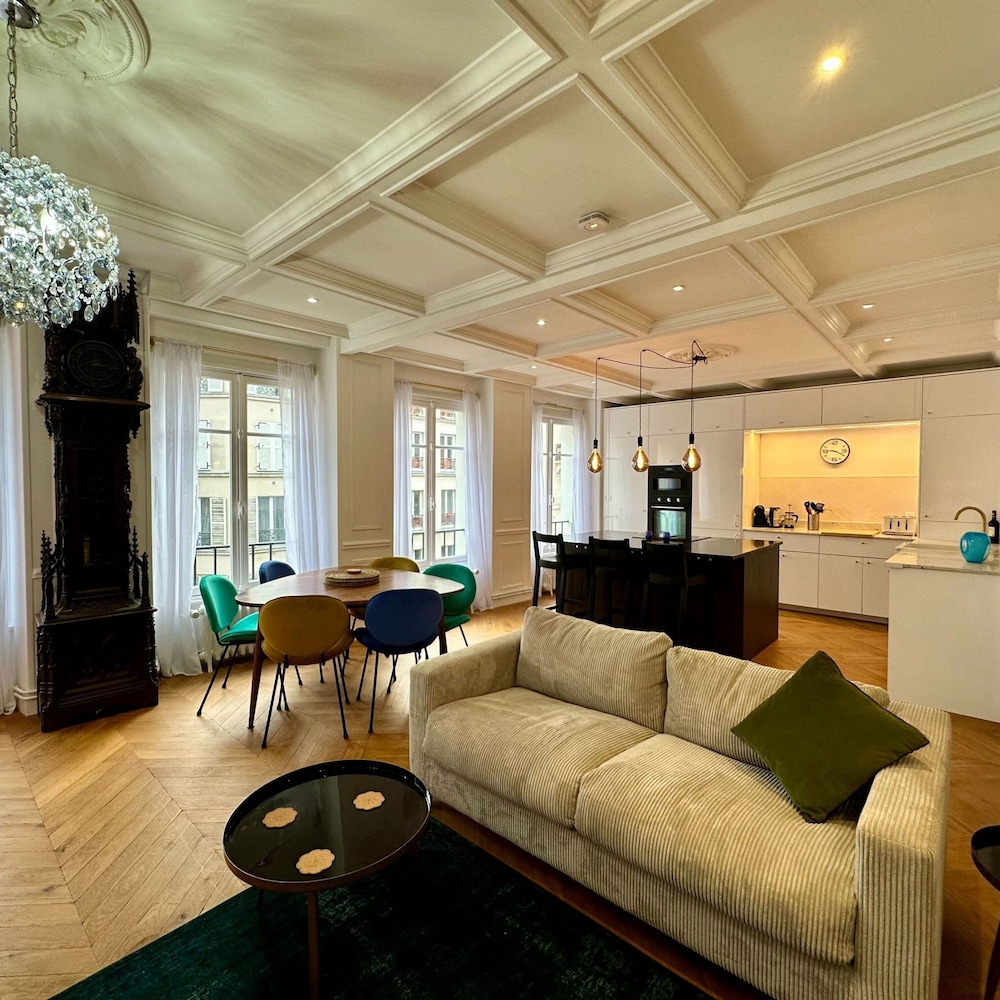 Apartment photo 3
