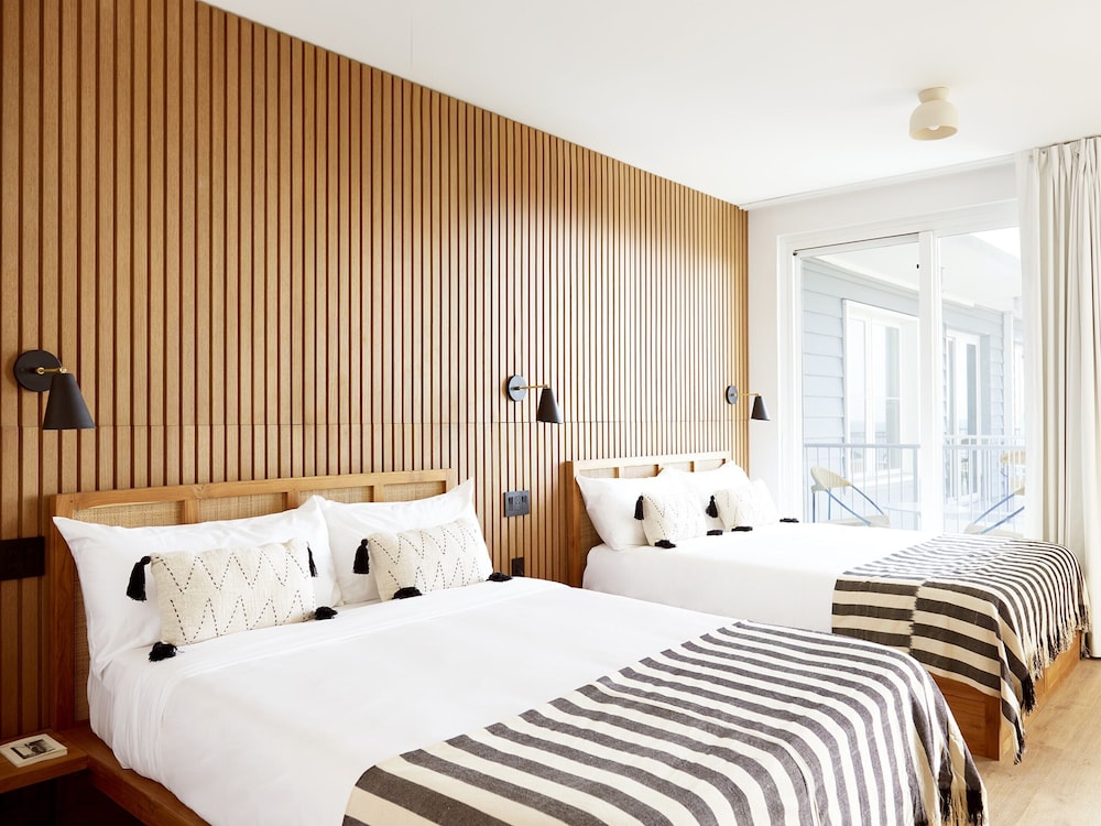 Junior Suite, 2 Queen Beds, Accessible, Ocean View (Terrace) photo 1
