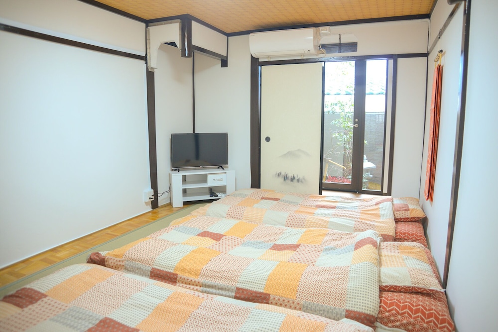 Nishioji Fukuro - Photo 16