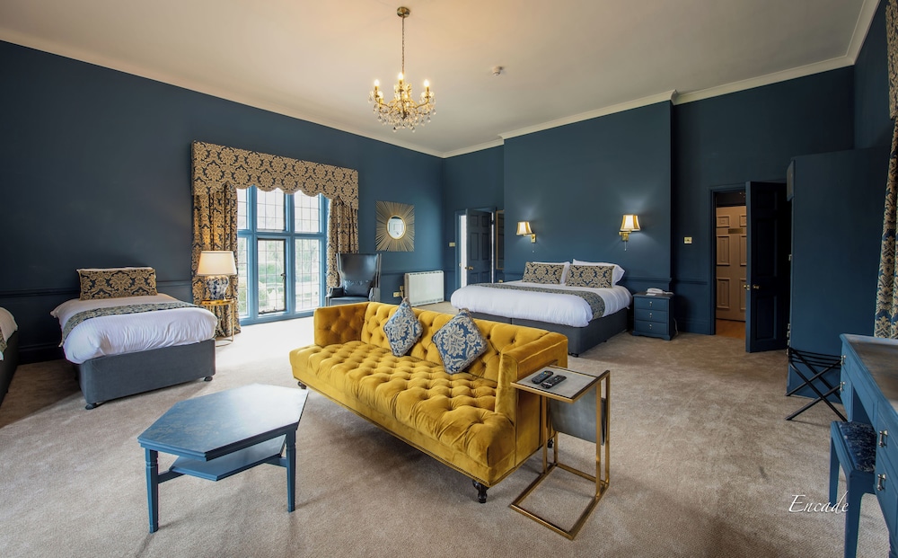Deluxe Quadruple Room photo 2