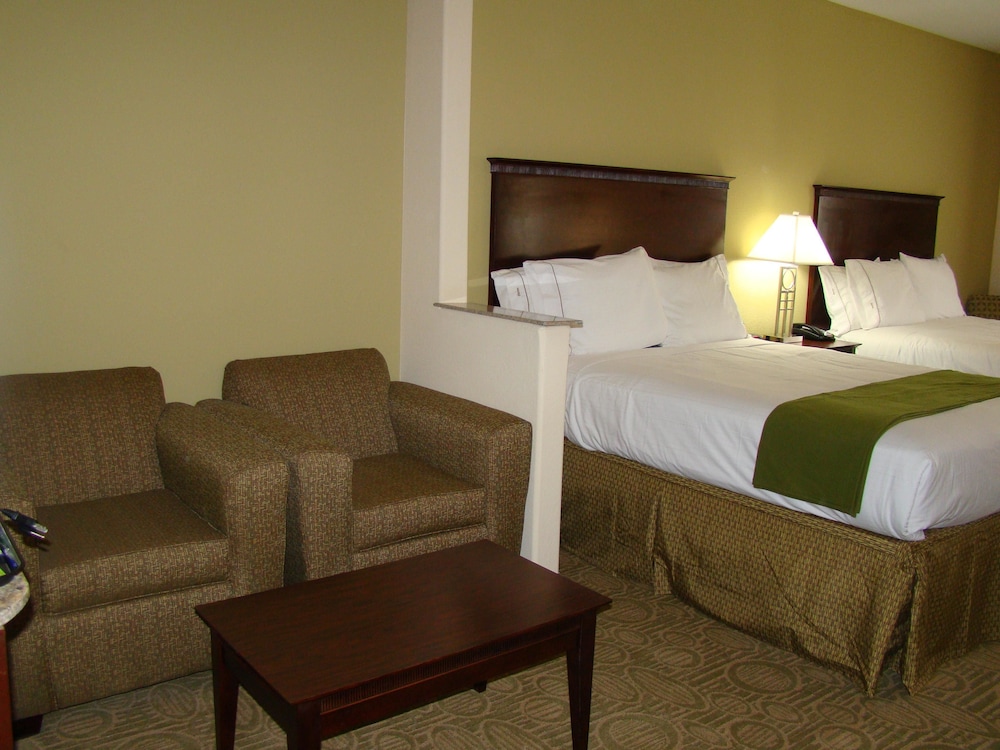 Standard Room - Photo 13