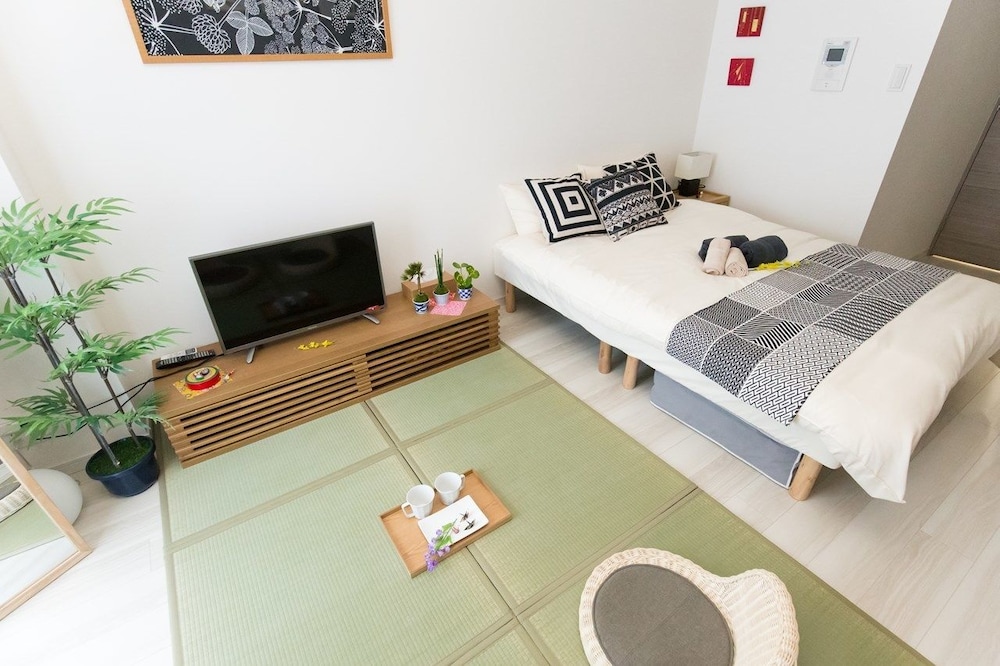 Apartment house photo 3