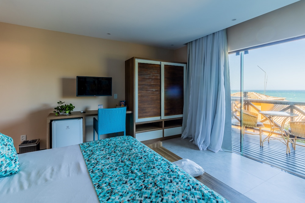 Deluxe Room - Photo 12