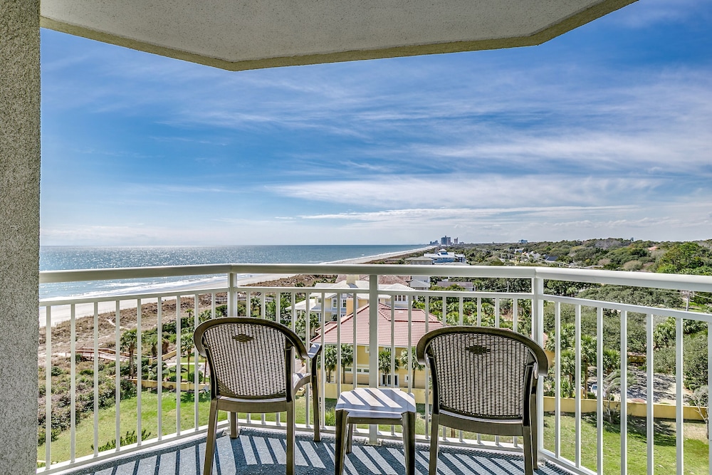 Deluxe Room, 2 Bedrooms, Oceanfront (Angle) - Photo 13