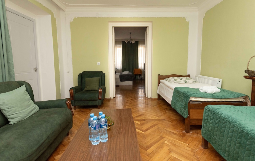 Superior Apartment photo 1