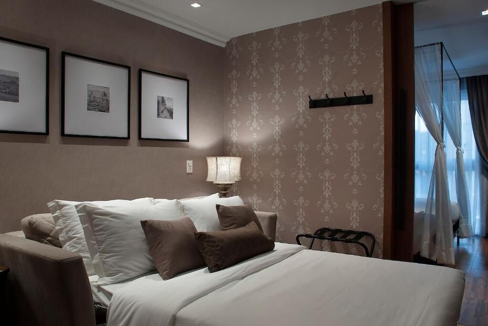 Luxury Double Room - Photo 11