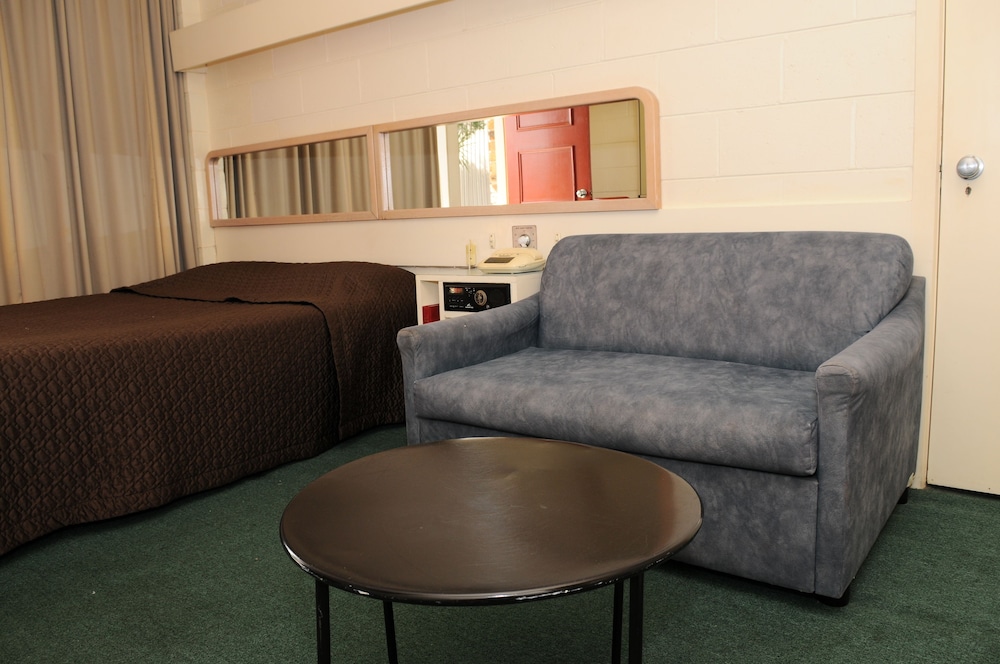 Standard Room (Standard Twin/Double) photo 1