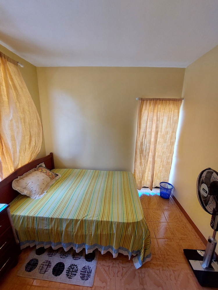 Family House photo 3