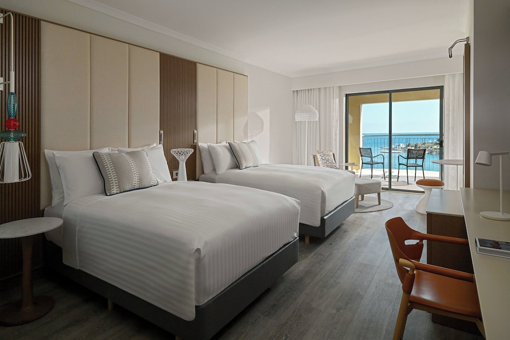 Deluxe Room, 2 Queen Beds, Sea View (Balcony)
