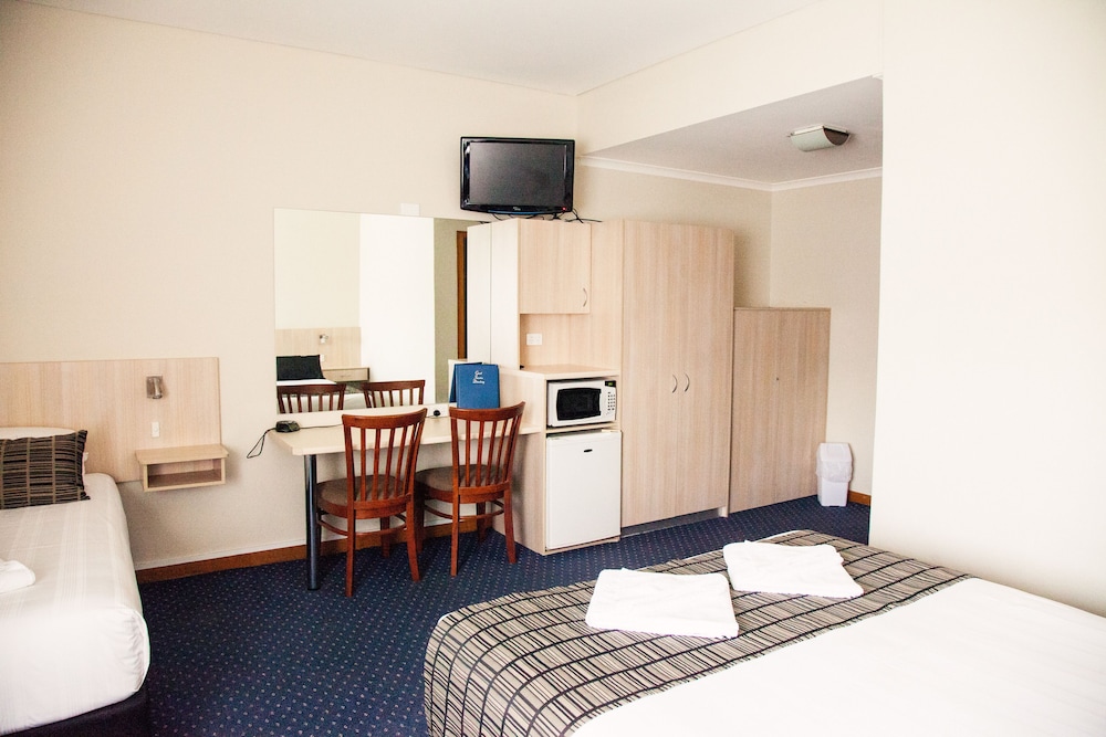 Family Quadruple Room photo 1