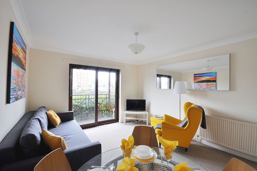 Classic Apartment, 1 Double Bed, Non Smoking photo 2