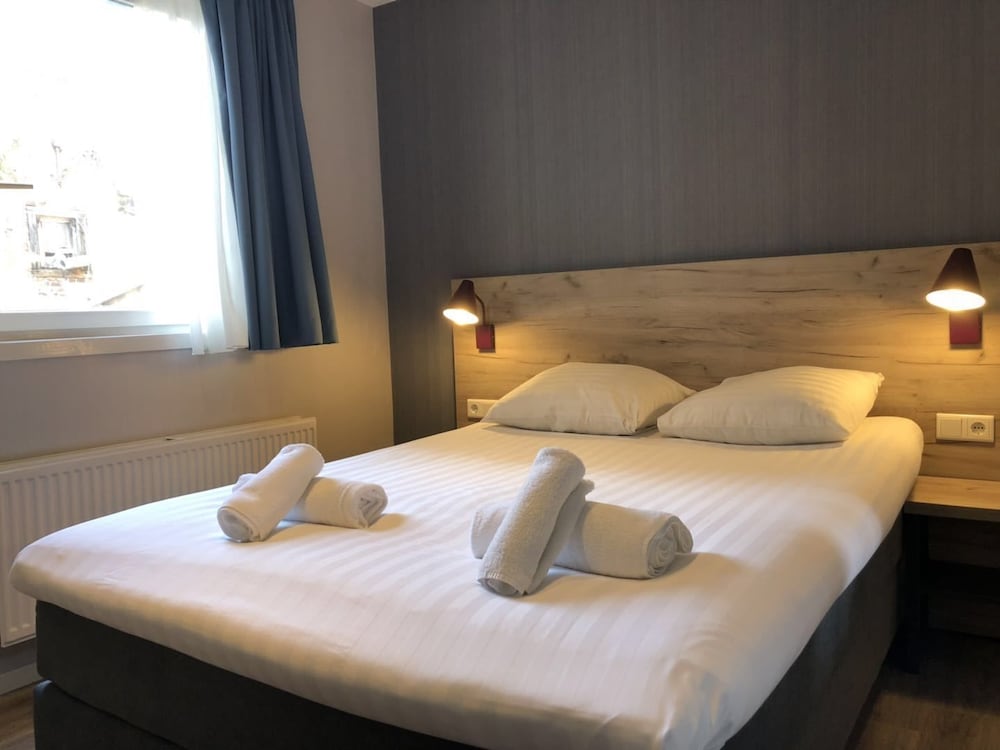 Double Room, Canal View photo 3
