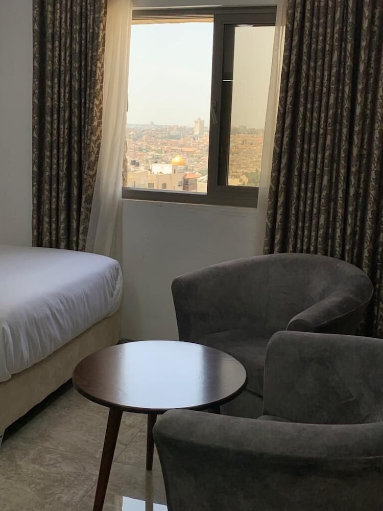 Premium Double Room - Photo 24
