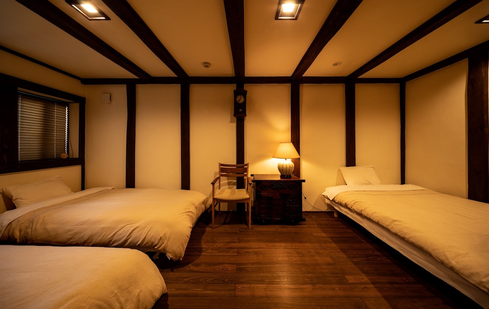 Maisonette - Photo 1