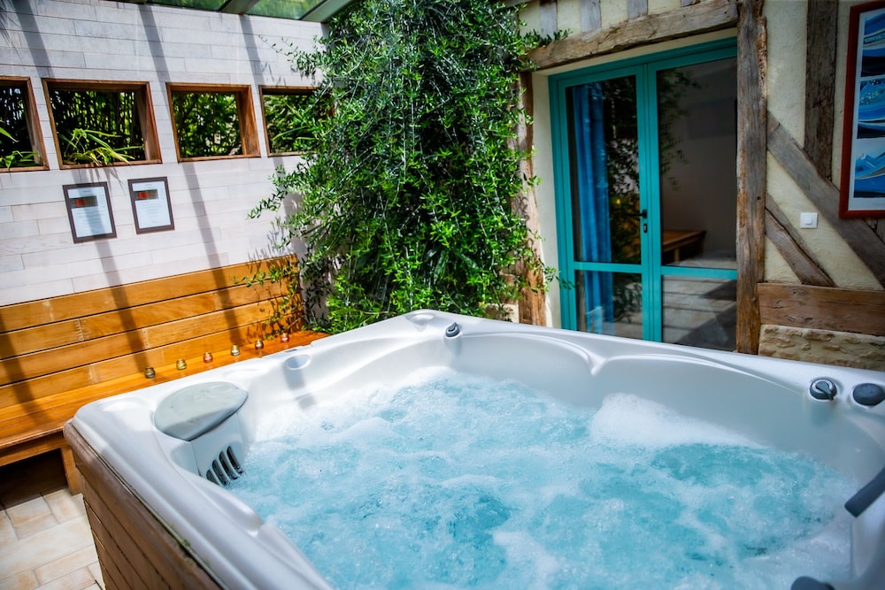 House, 1 bedroom with private Jacuzzi - SPA MAJOREL photo 3