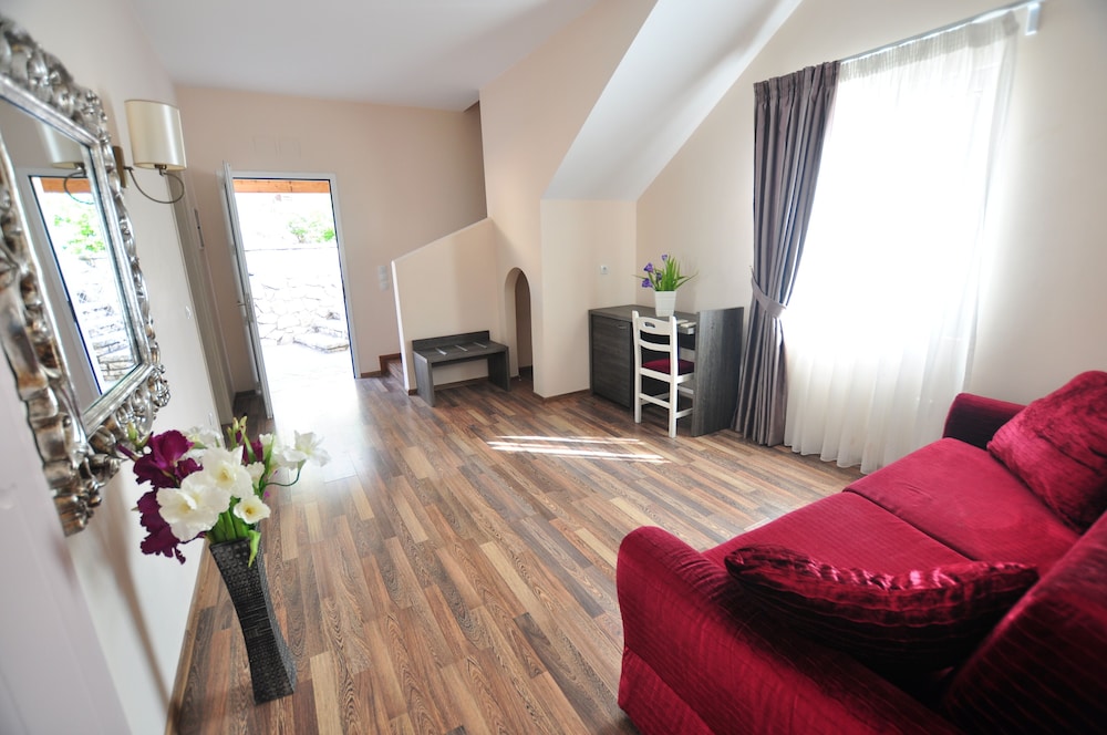 Apartment, 2 Bedrooms (3 Persons)