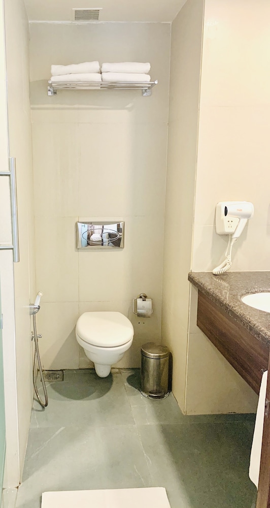 D-Luxe Queen Room photo 3